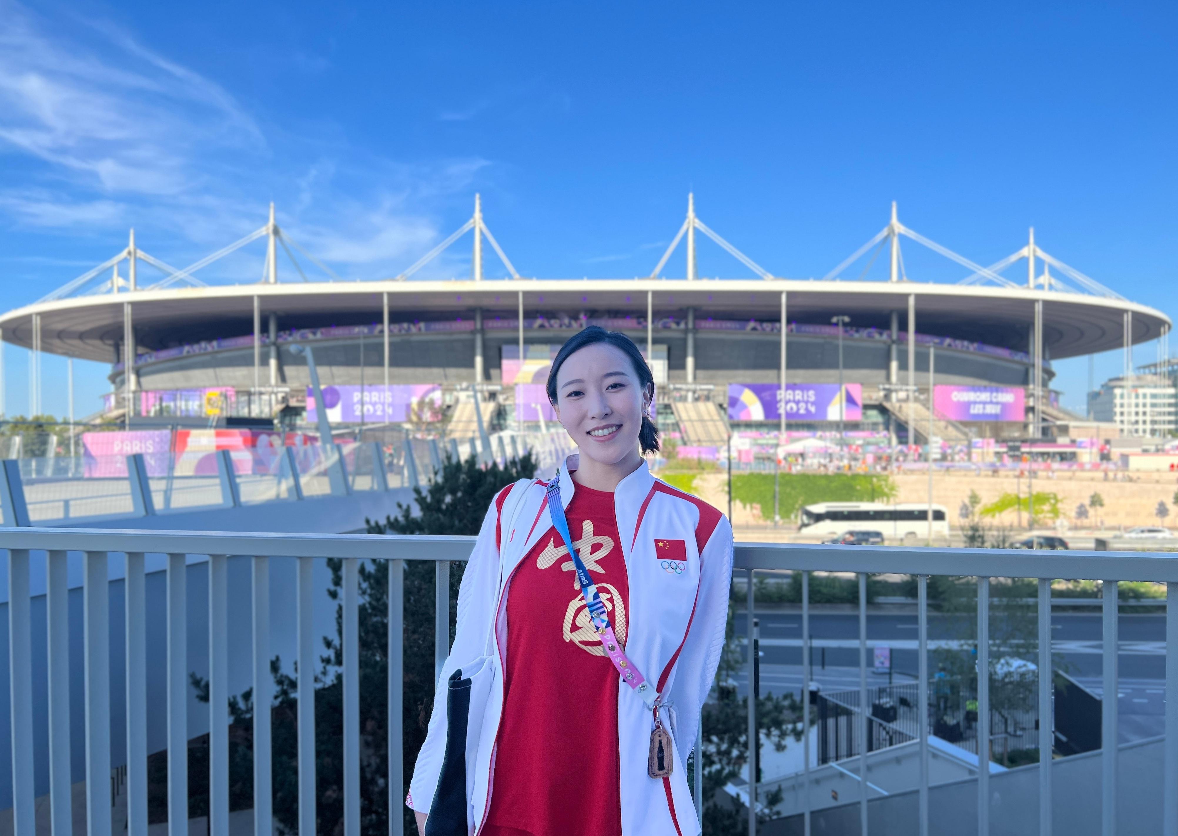 女神来了：中国花样游泳运动员冯雨